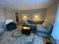 Minutes to Colby Hotels in Waterville