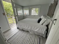 CapeEscape - Steps to Beach & Pelham House