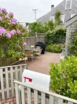 Newly renovated house in Brandt Point, right near town and Children's Beach