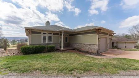 Overlooking #9 Green at Osage National Golf Resort