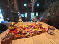 3 Bed/ 3.5 Bath on the River, Firepit, Firetable, CornHole, Amazing Location!!!