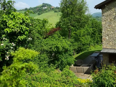 Independent panoramic villa / relax on the hills of Bologna