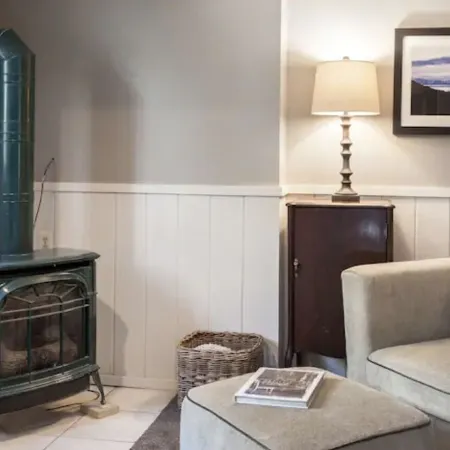 Broad Street Studio-LOCATION! walk to town