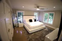 Highland Park Mansion on Beverly Drive, 1080 feet  from SMU’s stadium!