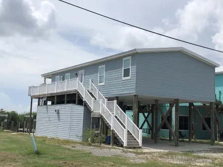 Rip Line Lodge at Venice Marina- 3bedroom/2bath lodge