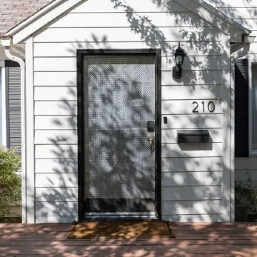 The McKenzie BnB - Charming & Cozy - 1 Block from Downtown Pullman!