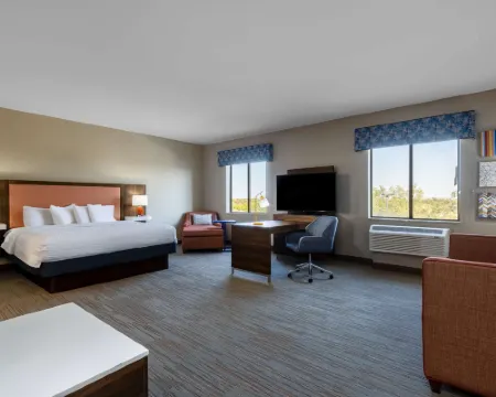 伍德沃德歡朋套房酒店 伍德沃德縣酒店