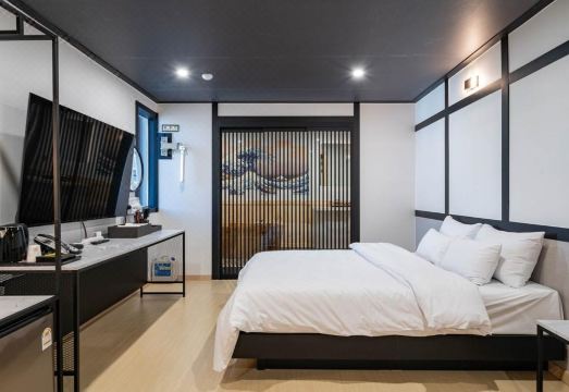 9. 료칸스테이..