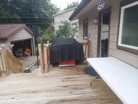 Lake it Easy at this beautiful 2 bedroom lake home