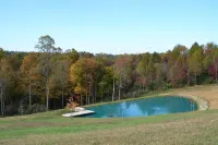 Relax with nature close to Historic Marietta and the Wayne National Forest.