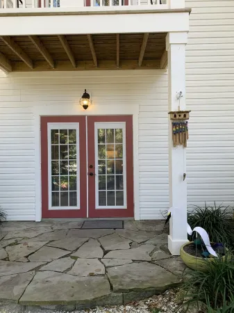 Funky coconut luxury apartment Отели в г. Данедин