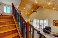 "Pagosa's - Hill Top House" Hot Tub/Pool Table/Decks/Fire Pit/ Pet Friendly