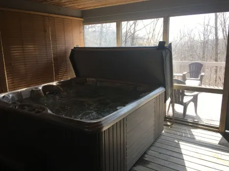 Ultimate Vacation Getaway - Family/Friends Cozy Retreat