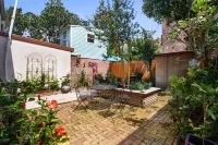 Authentic Creole Cottage - Steps to French Quarter Hotels in Treme