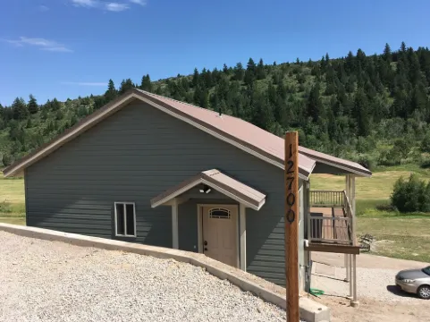 Angileen's Place at Canyon Creek - A Cabin Getaway Touched by Nature!