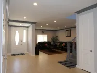 * Living Large * Newly Built * Disneyland & Beaches
