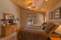 Gorgeous Home Near Golf Courses with Two en-Suites