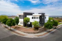 Mountain View Pool House Hotels near Mesa Street Antique Mall