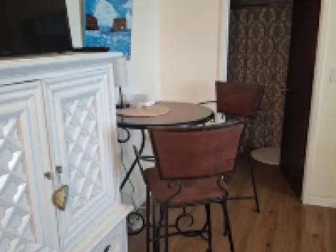 Lovely Studio with Kitchen in charming Aptos Hotels in Aptos