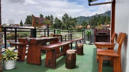 Villa Seledri Syariah Отели рядом с достопримечательностью «Тангкубан»