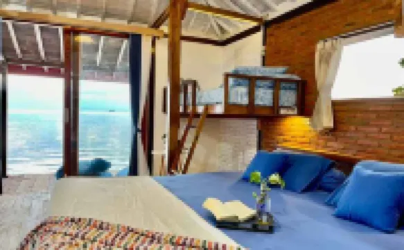 Omah Alchy Cottages فنادق في 