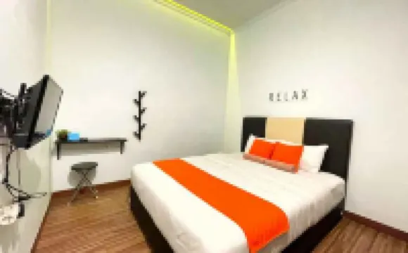 Room Hostel Banyuwangi 外南夢酒店