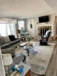 Spacious 4-bedroom house in welcoming Jacksonville with AC, WiFi Hotels near Normandy Square