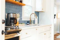 Charming 1937 Historic Cottage in Boardwalk District by Beach, Lake & Shopping