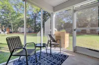 Sept Sale! 15 Min to Downtown-Large Home 5 Min from Park Circle! Pet Friendly