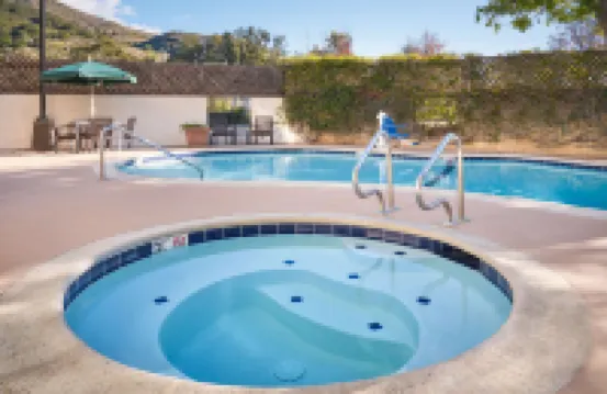 拉庫埃斯塔酒店 聖路易斯－奧比斯波酒店