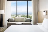 Hotel Santiago, Curio Collection by Hilton Hotel a 