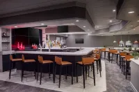 DoubleTree by Hilton Princeton - bar