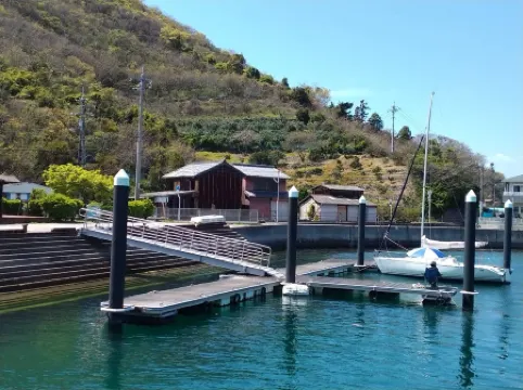 Seaside Glamping New Tobishimakan