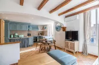 Charming Apartment Heart of Suquet Neighborhood