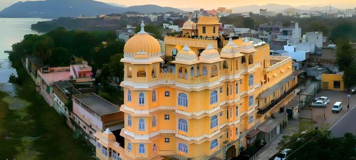 Bloom Boutique | Lake Pichola Hotels in Udaipur