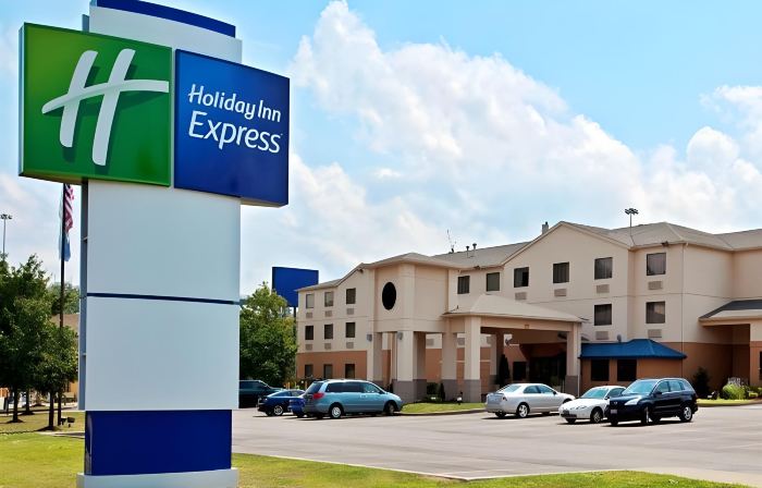 Holiday Inn Express Pittsburgh-North (Harmarville) by IHG