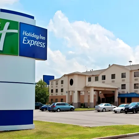 Holiday Inn Express Pittsburgh-North (Harmarville) by IHG