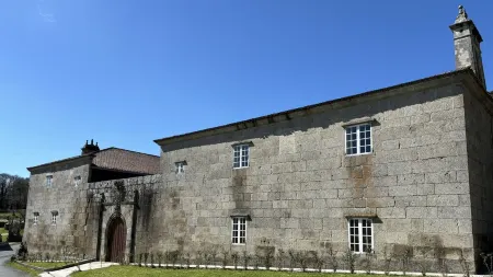 Pazo de San Pedro de Bembibre Отели в г. Comarca de Chantada