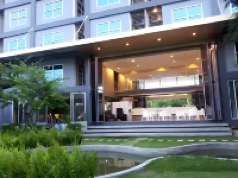 A加酒店 鄰近Wat Thung Sri Muang的酒店