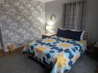 Enjoy peaceful farm life! Pet-friendly, 23 acres, baby goats and chickens!