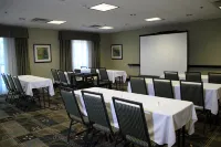 Hampton Inn & Suites Manteca Hotels in Lathrop