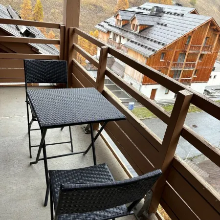 Charming Duplex 4-8 people, Vars-les-Claux, le hameau des Rennes.