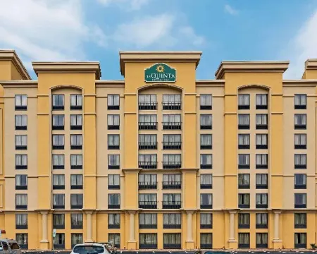 MainStay Suites Conover-Hickory Hotels in Conover