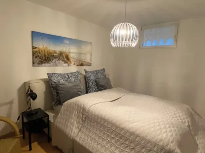 Saarbrücken: Am Deutsch-französischen Garten Eine Gemütliche Wohnung Hotels in 