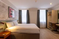 Garner Reading City Centre by IHG