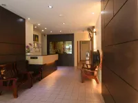 Hotel Sarina