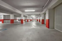 Hotel Careni Villa Italia - parking