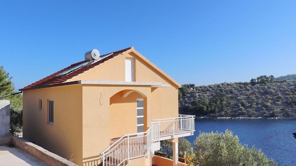 Peaceful Holiday House Senija