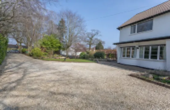 Robins Perch, Bramhall Hotels in Stockport District