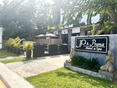 普拉納飯店